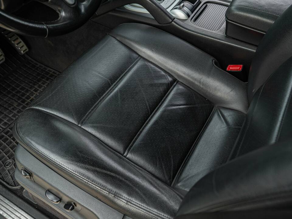 Bild 38/50 von Porsche Cayenne S (2007)