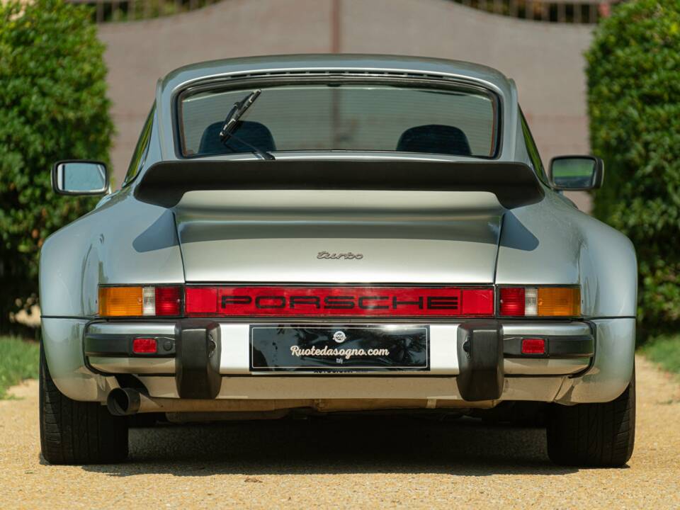 Imagen 8/50 de Porsche 911 Turbo 3.0 (1975)