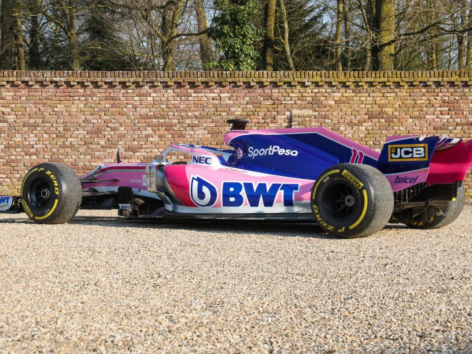 Image 34/48 of Force India VJM10 (2017)