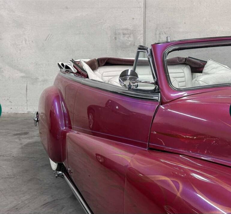 Bild 17/89 von Buick 50 Super Convertible (1947)