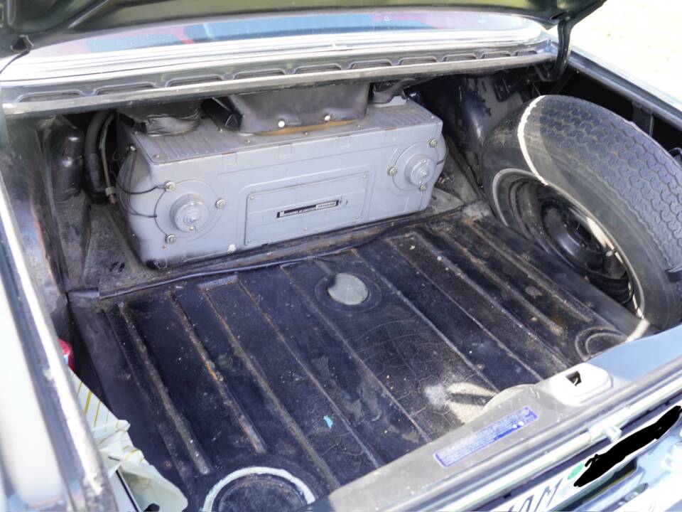 Bild 13/16 von Mercedes-Benz 280 S (1971)