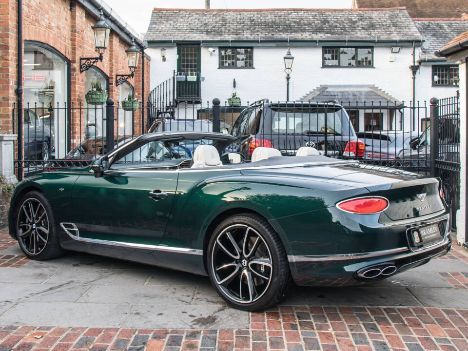 Afbeelding 5/24 van Bentley Continental GTC V8 (2021)