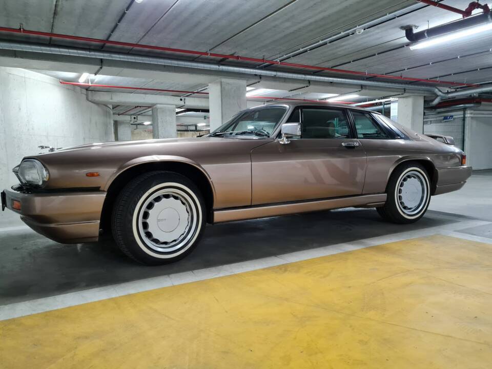 Imagen 5/8 de Jaguar XJ-S H.E. (1985)