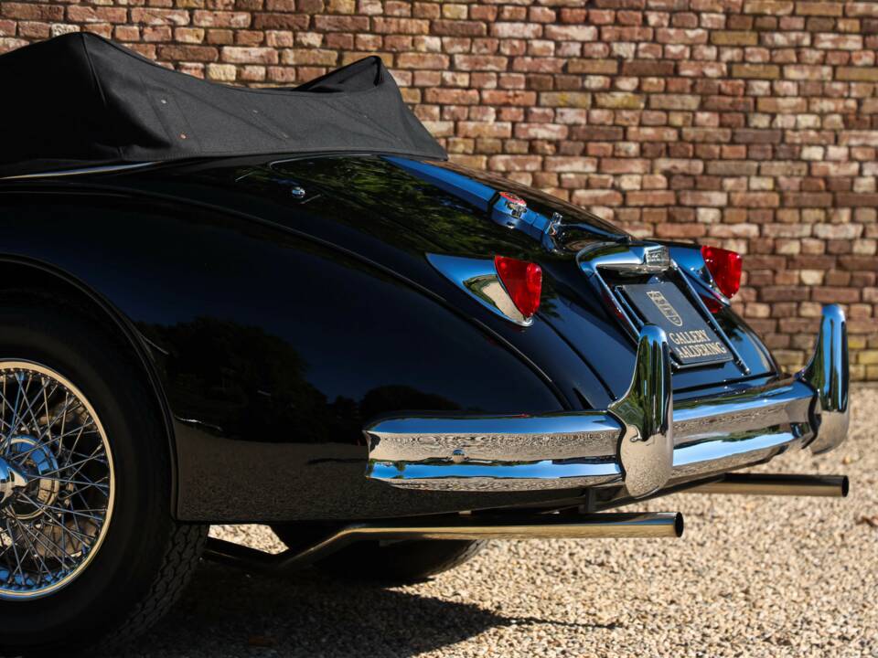 Image 45/50 of Jaguar XK 150 3.4 S DHC (1958)