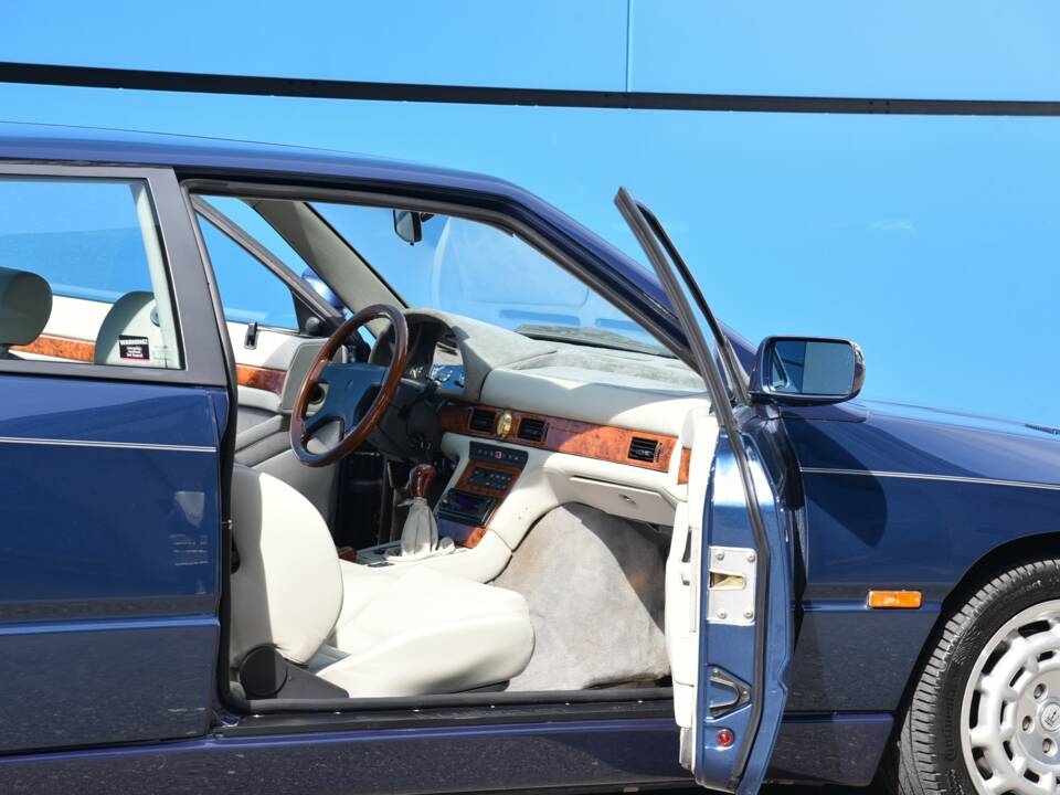 Bild 13/20 von Maserati Ghibli 2.8 (1995)