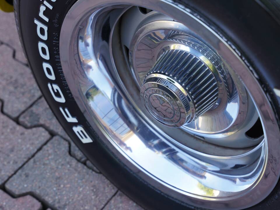 Bild 39/50 von Chevrolet Corvette Stingray (1972)