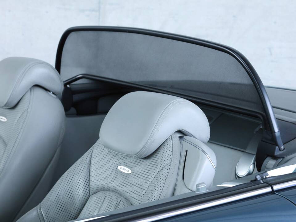 Bild 20/38 von Mercedes-Benz SL 55 AMG (2002)