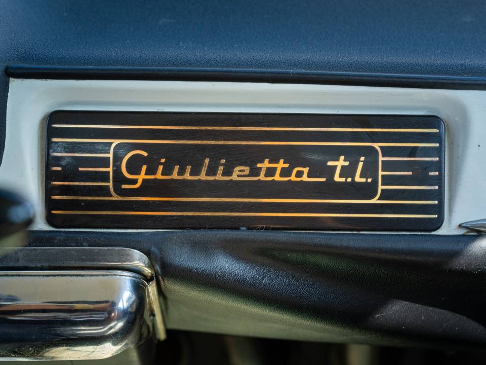 Image 29/34 of Alfa Romeo Giulietta TI (1960)