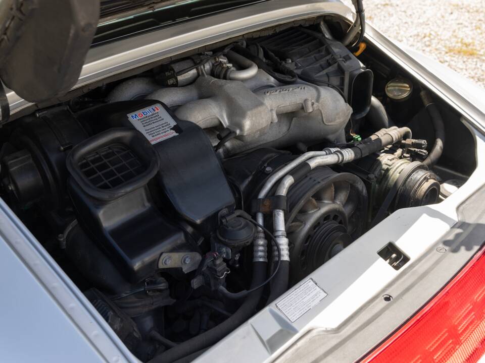 Image 5/46 de Porsche 911 Targa (1997)