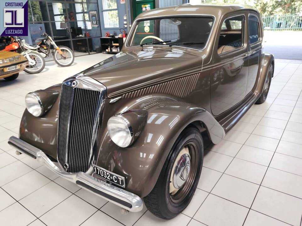 Image 10/77 de Lancia Aprilia (1949)