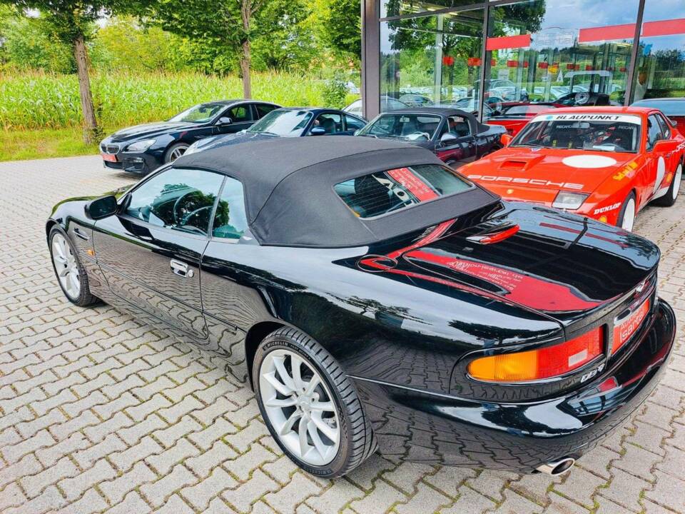 Bild 8/20 von Aston Martin DB 7 Vantage Volante (2002)
