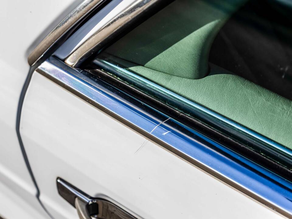 Image 61/175 of Mercedes-Benz 420 SE (1986)