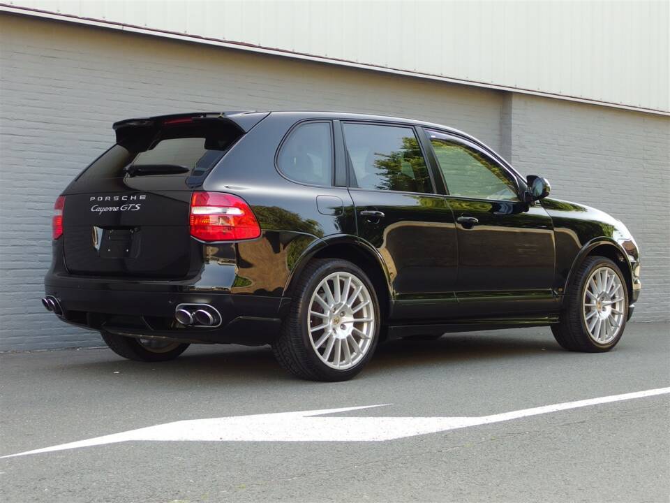 Image 3/98 of Porsche Cayenne GTS (2008)