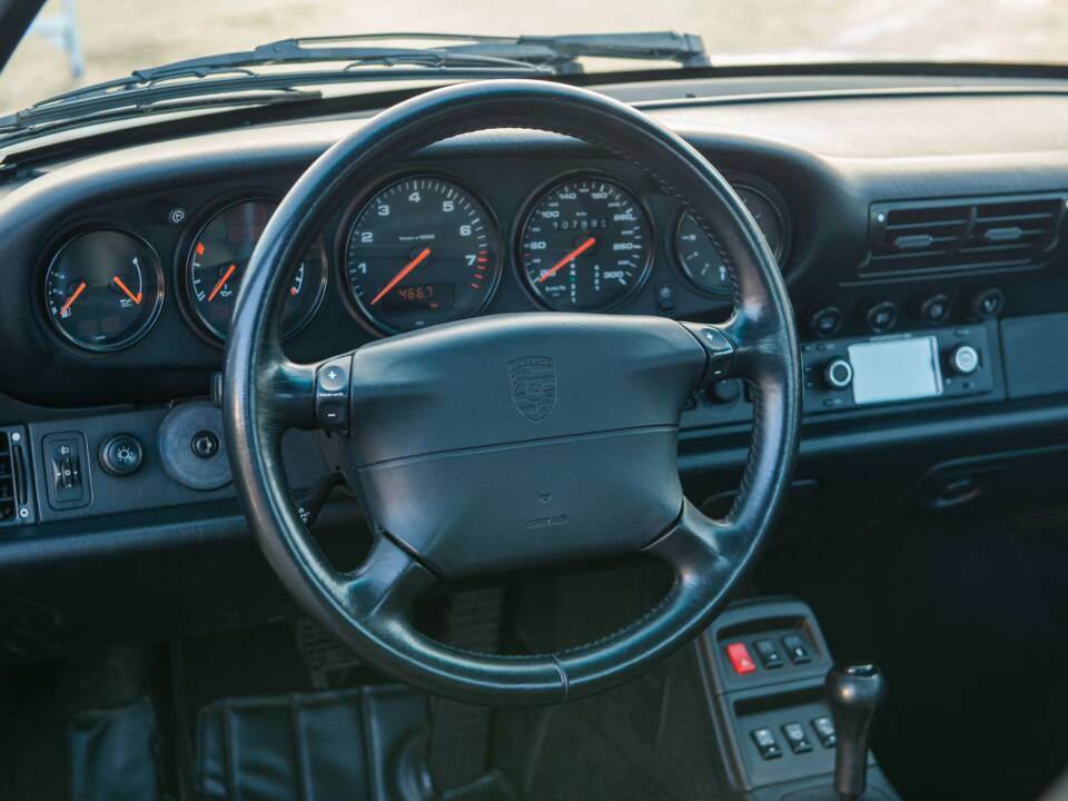 Bild 18/27 von Porsche 911 Carrera (1994)