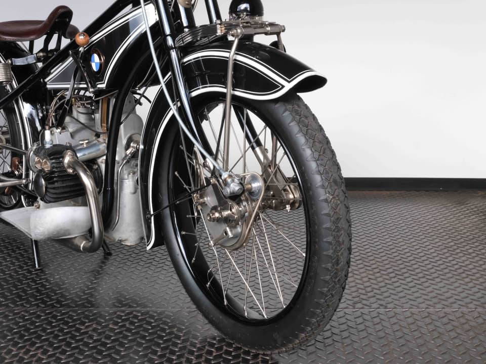 Image 20/98 of BMW R 32 (1925)