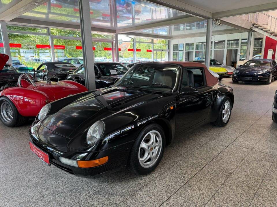 Image 30/39 of Porsche 911 Carrera (1997)