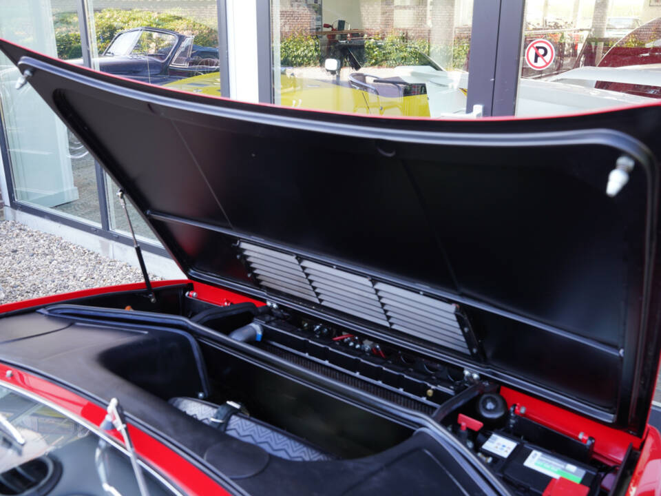 Image 45/50 of Ferrari Dino 308 GT4 (1976)