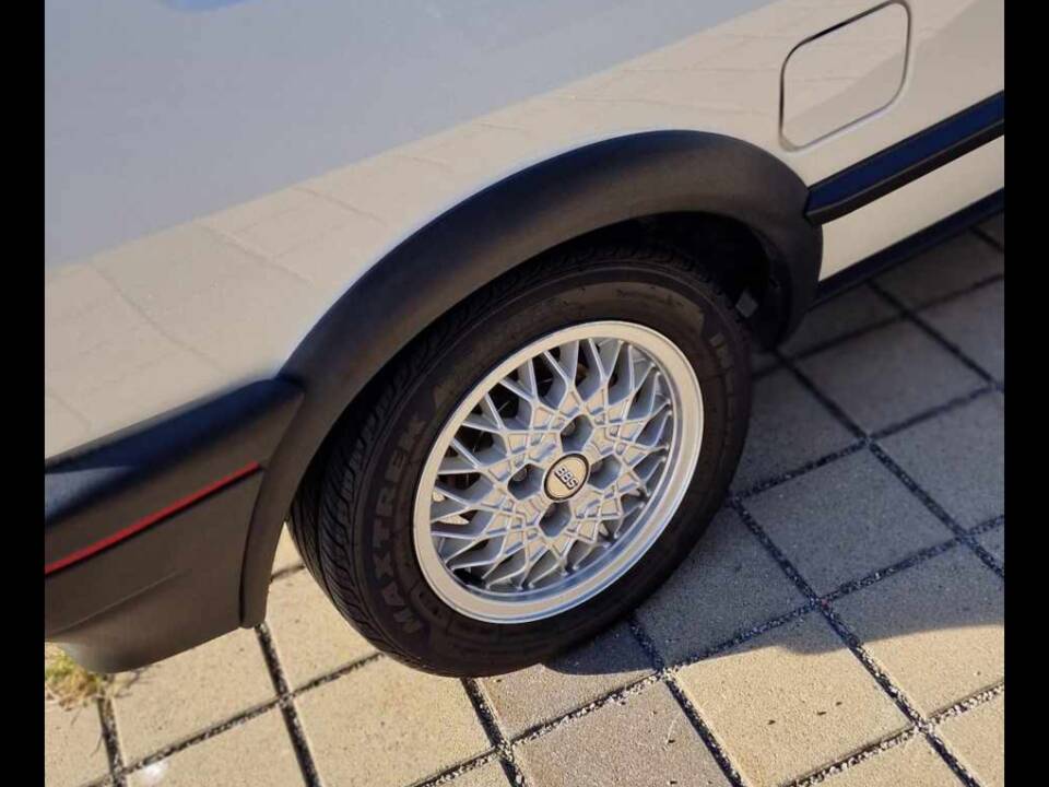 Immagine 10/24 di Volkswagen Polo II G40 (1991)