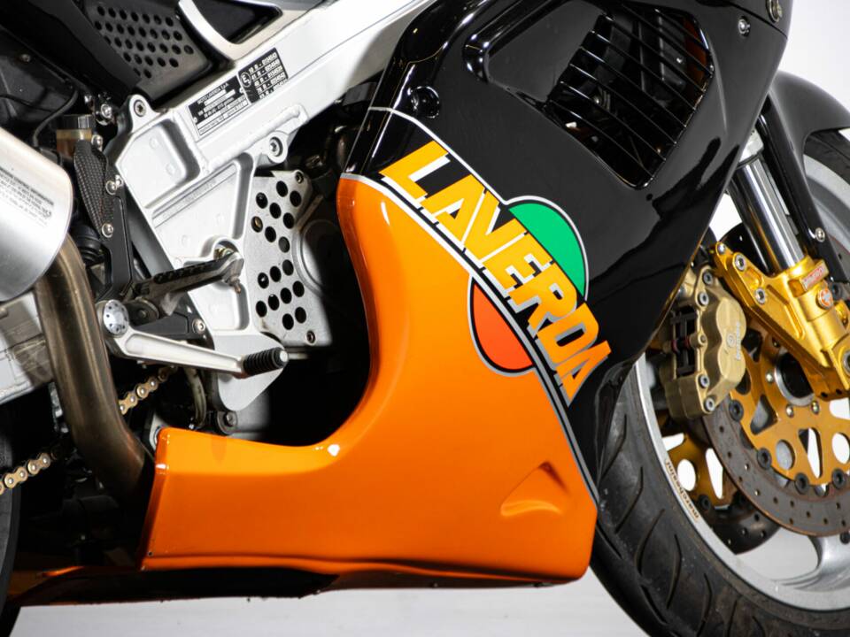 Imagen 23/50 de Laverda 750 S Sport (2000)