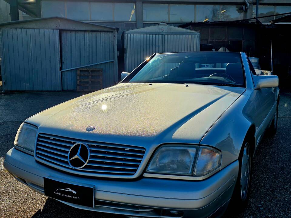 Bild 3/38 von Mercedes-Benz SL 500 (1998)