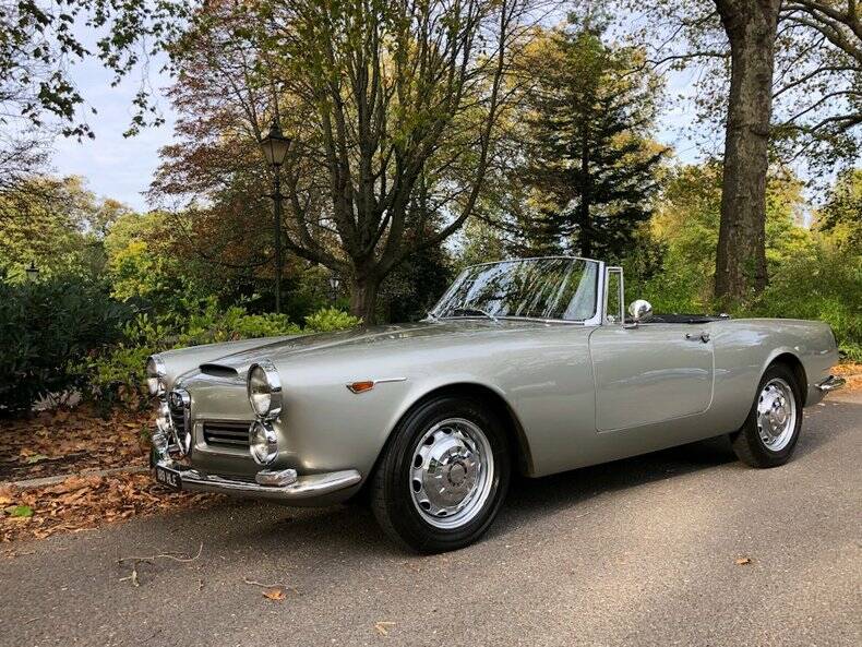 Bild 2/50 von Alfa Romeo 2600 Spider (1964)