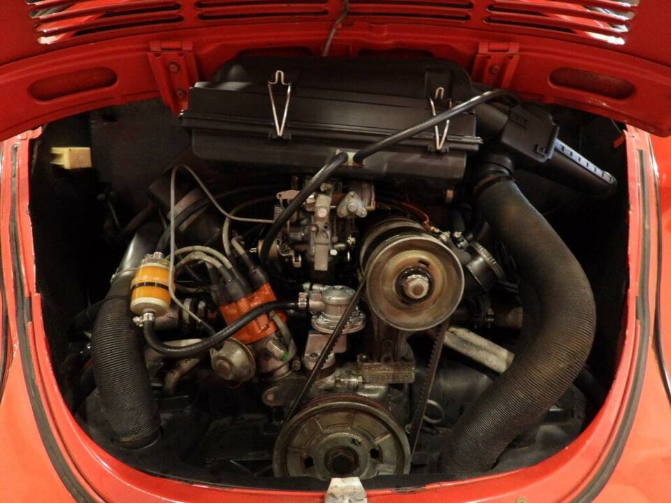 Image 10/15 of Volkswagen Escarabajo 1303 (1973)