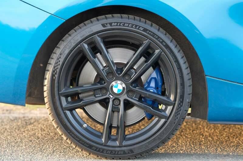 Immagine 24/50 di BMW M235i (2019)