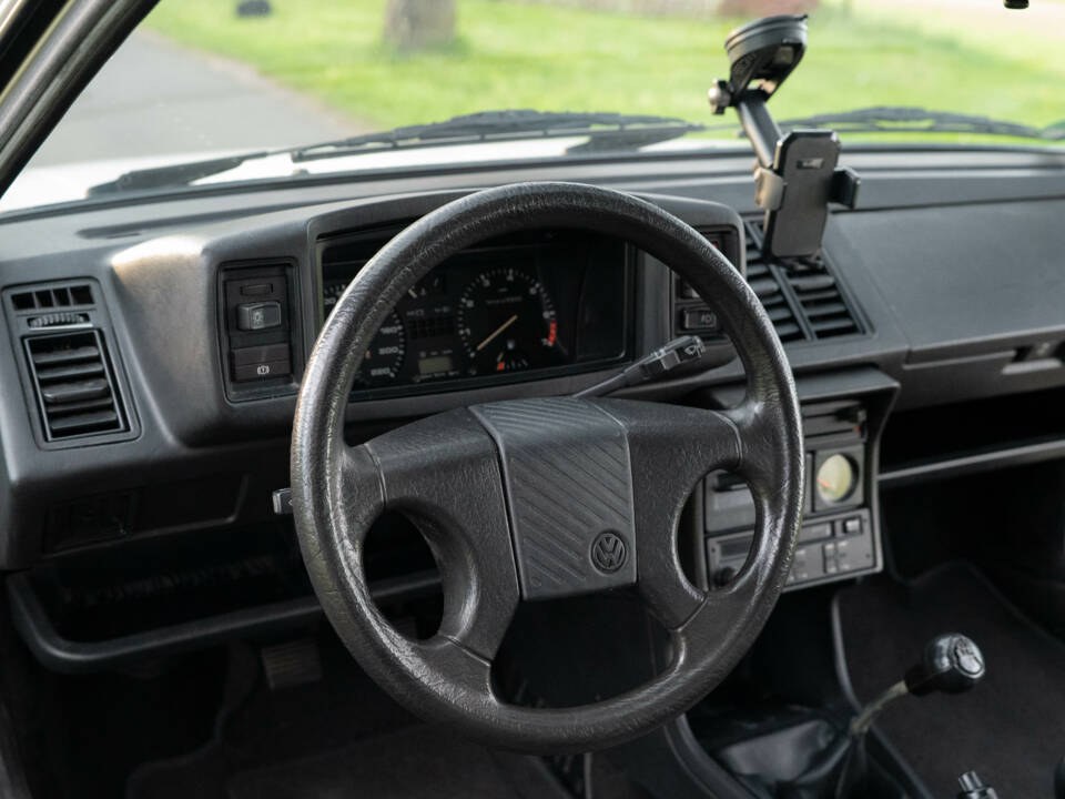 Bild 28/35 von Volkswagen Scirocco II 1.8 (1989)