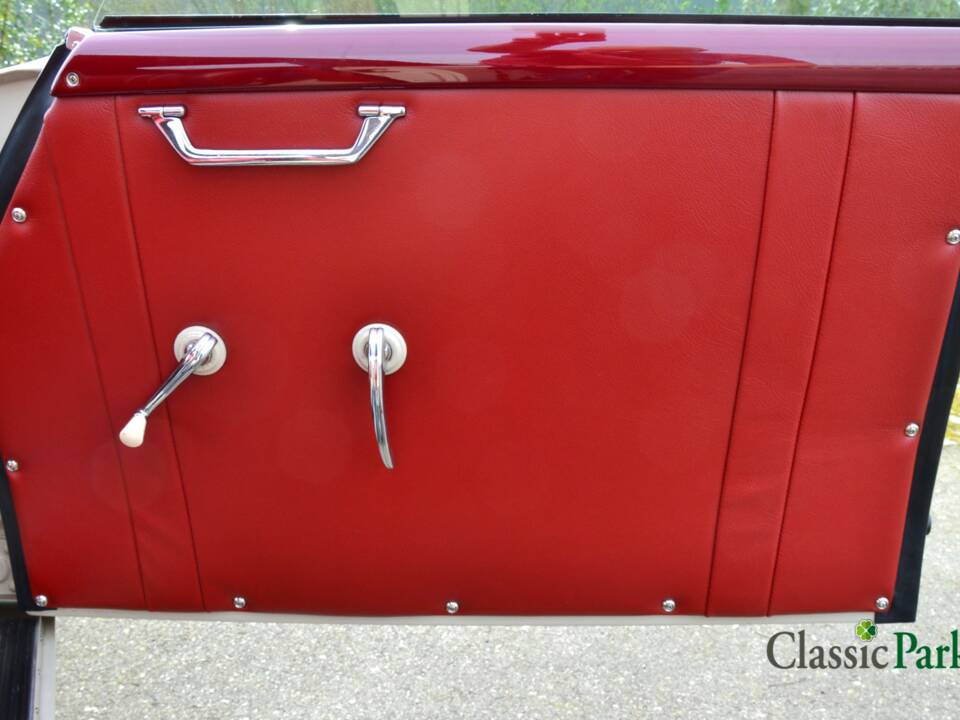 Image 29/50 of Porsche 356 1500 (1954)