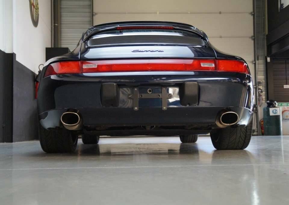 Image 35/50 of Porsche 911 Carrera (1995)
