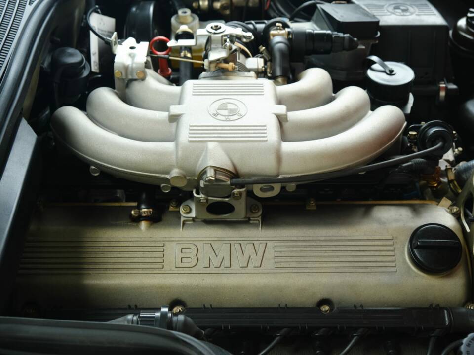 Image 26/50 of BMW Z1 (1990)