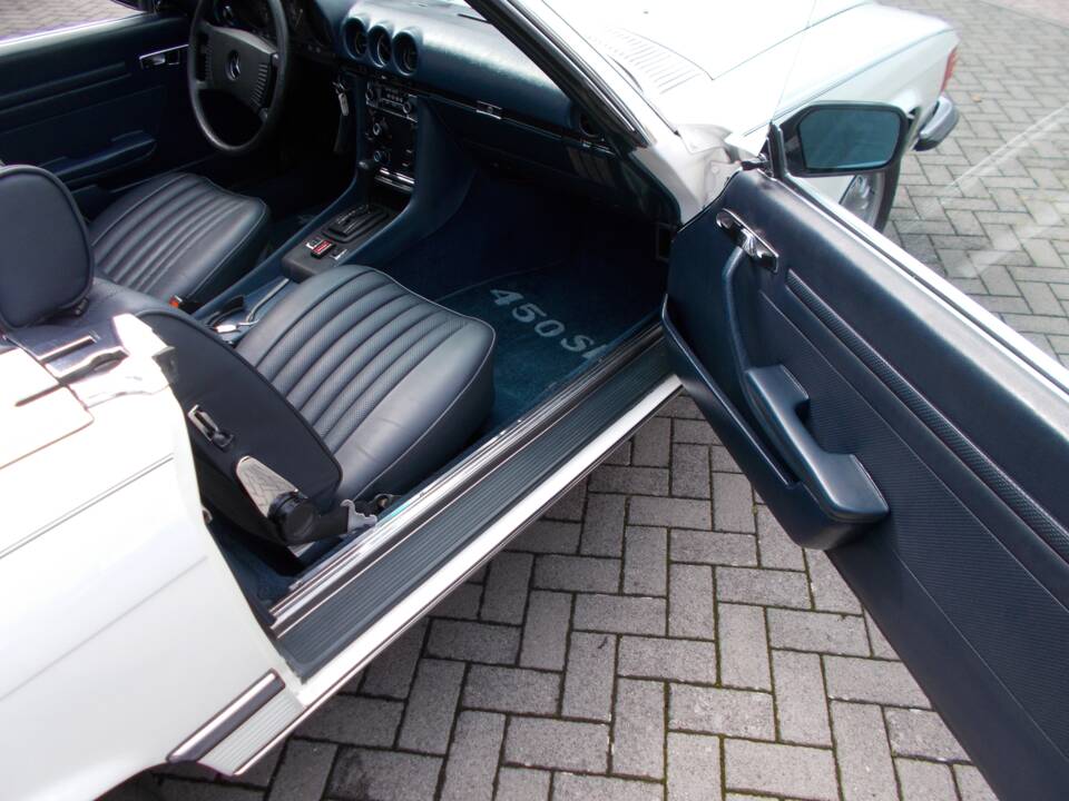 Bild 13/14 von Mercedes-Benz 450 SL (1975)