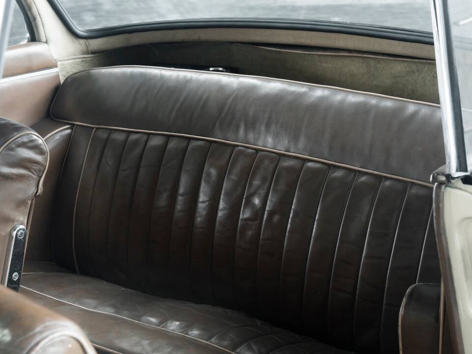 Bild 33/50 von BMW 503 (1959)