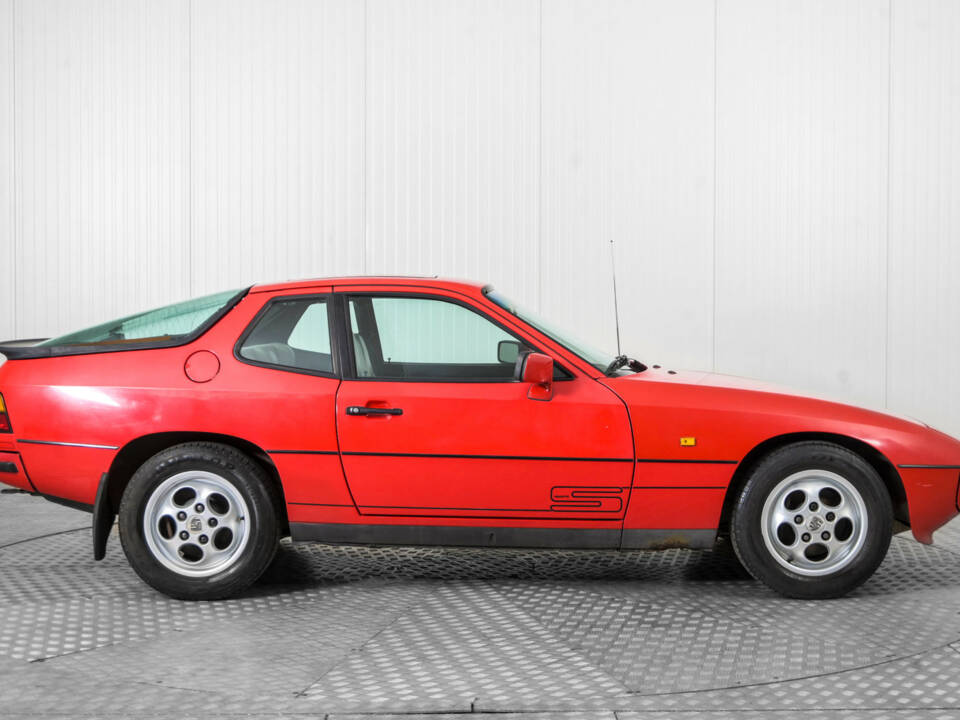 Immagine 10/50 di Porsche 924 S (1987)