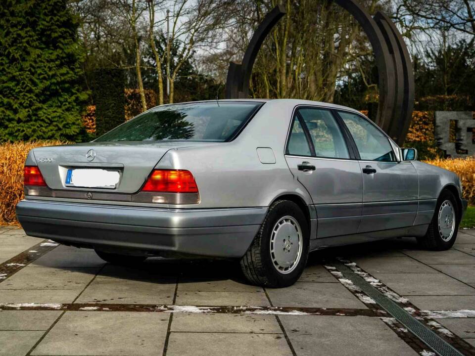 Afbeelding 2/13 van Mercedes-Benz S 500 (1995)
