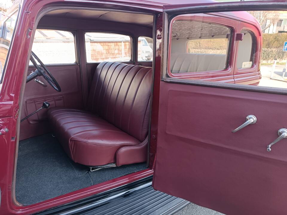 Bild 11/49 von Plymouth Deluxe (1934)