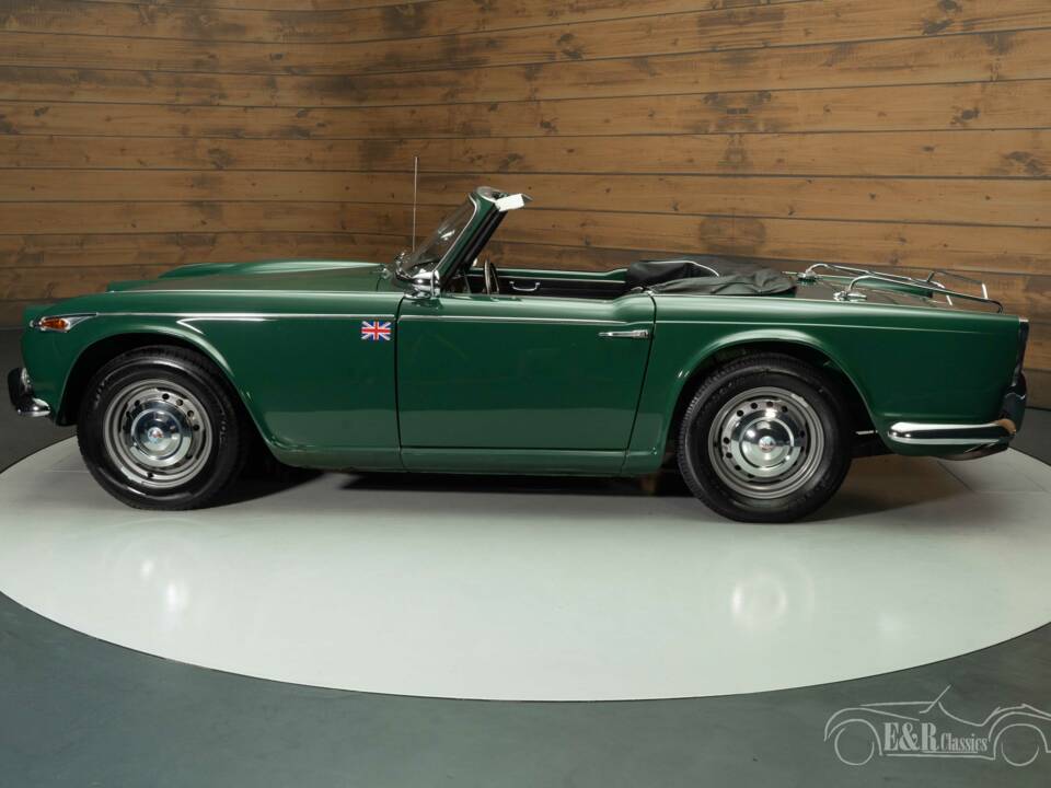 Afbeelding 2/6 van Triumph TR 4A (1967)