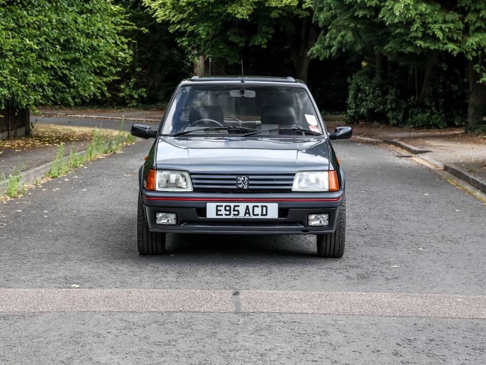 Bild 20/33 von Peugeot 205 GTi 1.9 (1987)