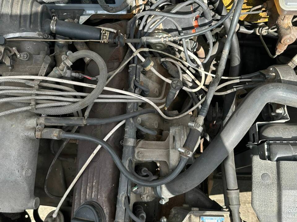 Image 20/72 of Audi Coupe GT (1985)