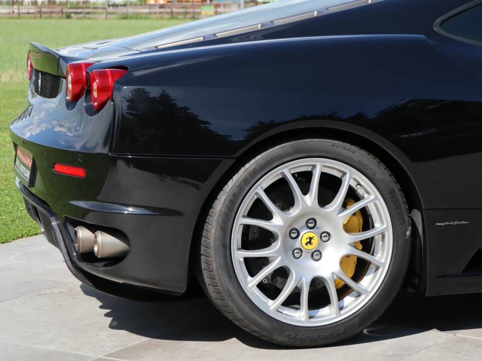 Bild 20/50 von Ferrari F 430 (2010)