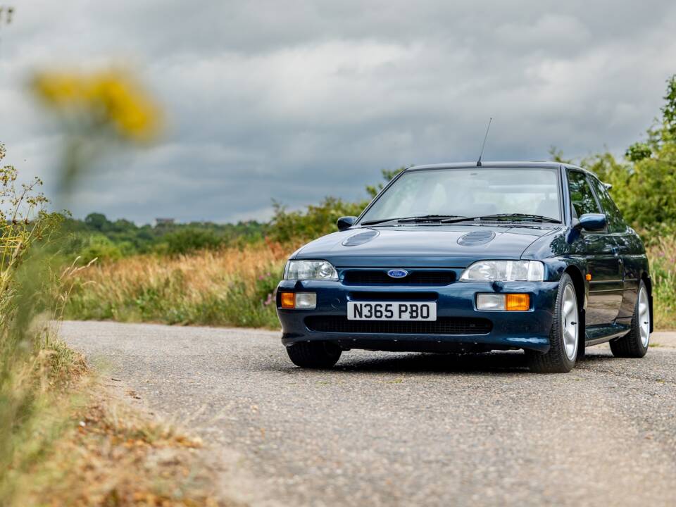 Image 28/43 de Ford Escort RS Cosworth (1996)