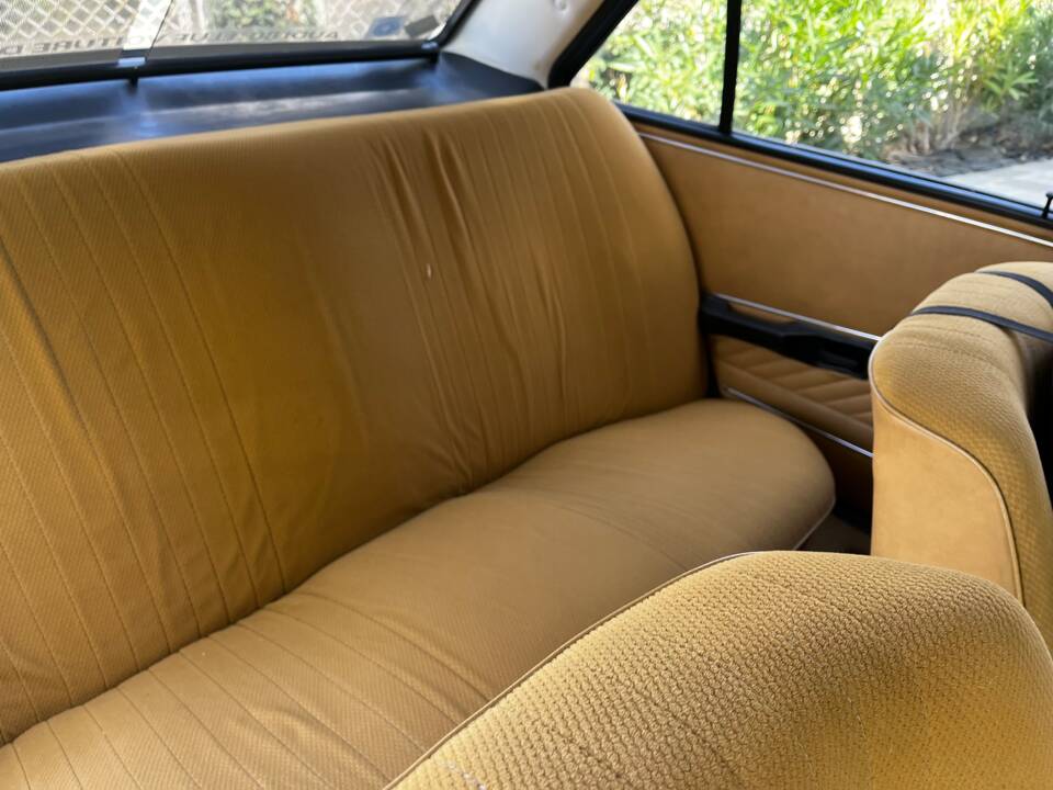 Bild 100/138 von Audi 80 GL (1974)