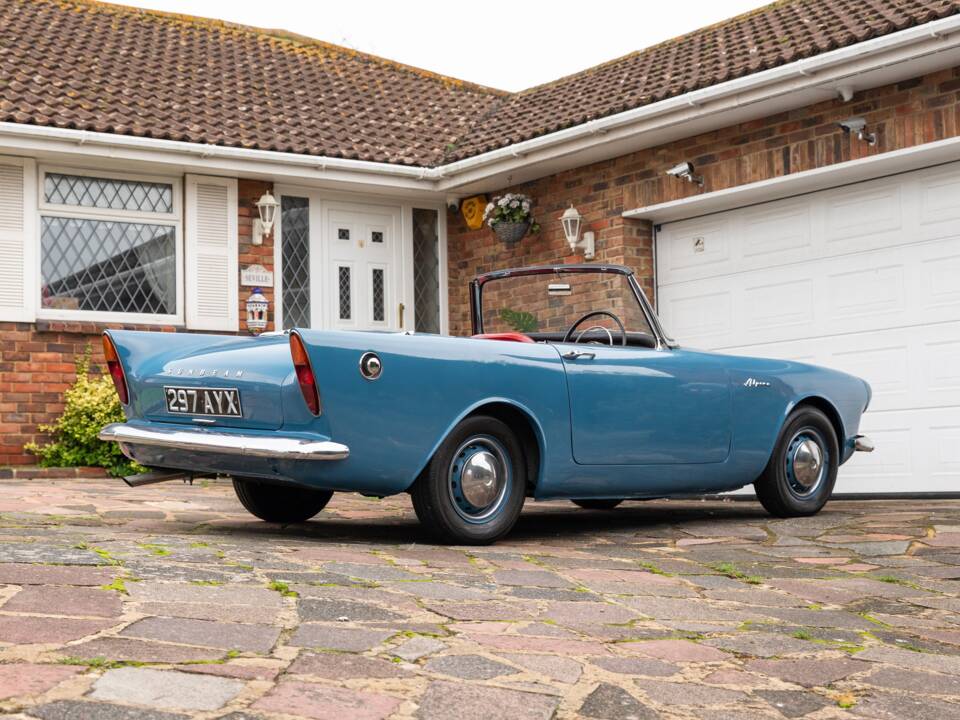 Image 3/35 de Sunbeam Alpine Mk II (1960)