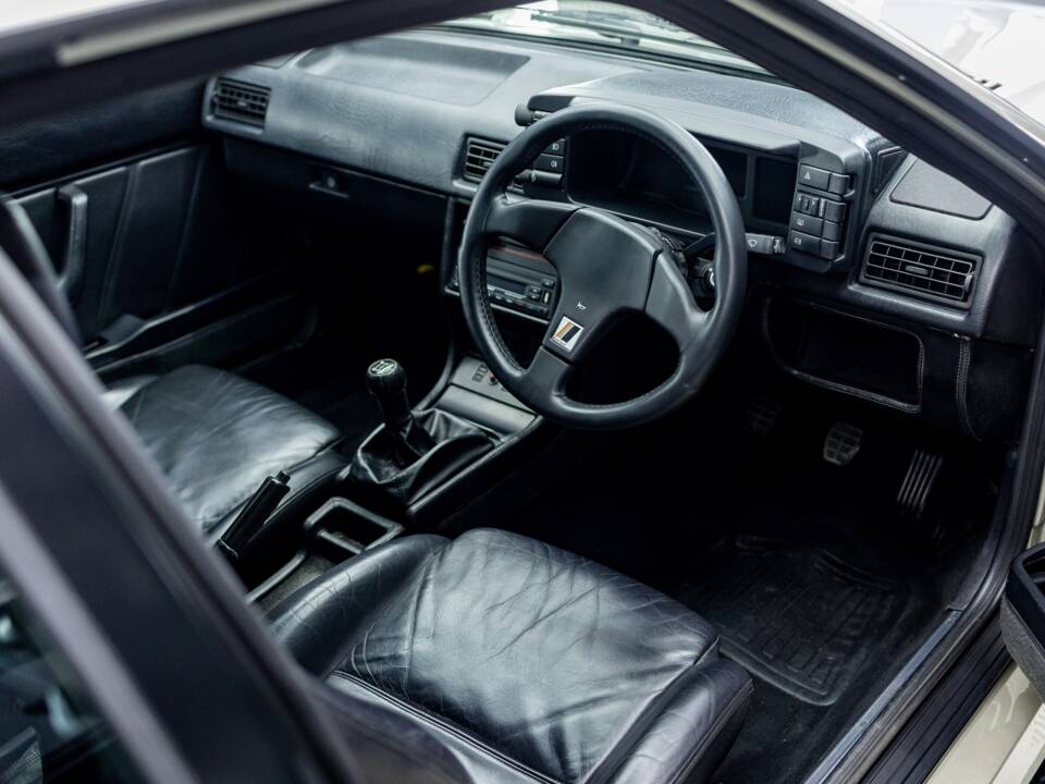 Imagen 4/45 de Audi 200 Avant quattro - 2.1 Turbo (1985)