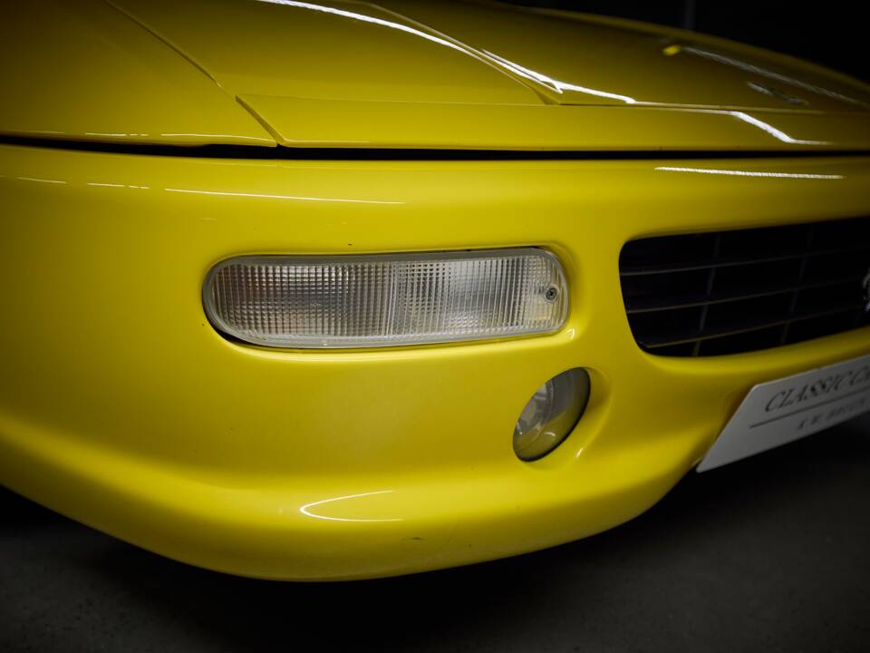 Image 30/100 of Ferrari F 355 Spider (1999)