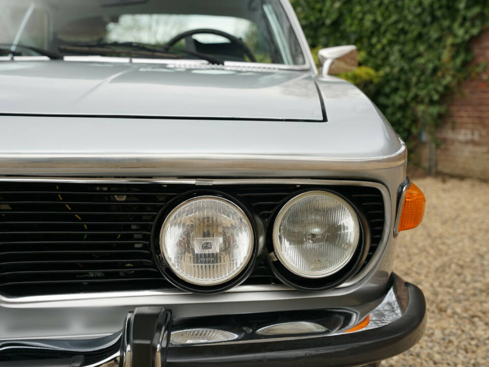 Image 35/50 of BMW 3.0 CSi (1974)