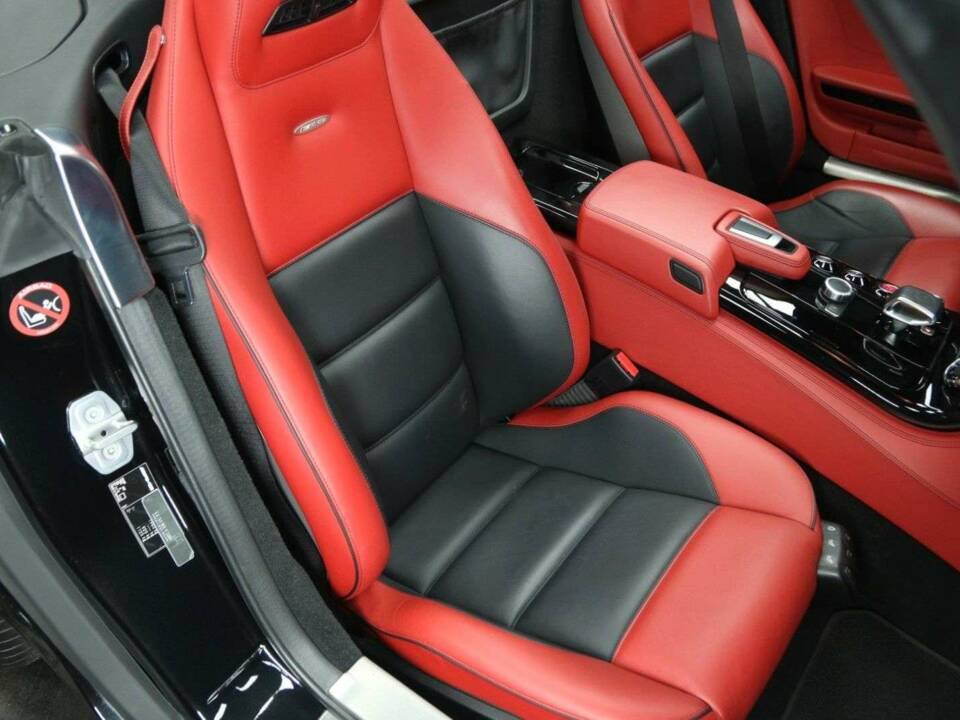 Image 19/30 of Mercedes-Benz SLS AMG Roadster (2012)
