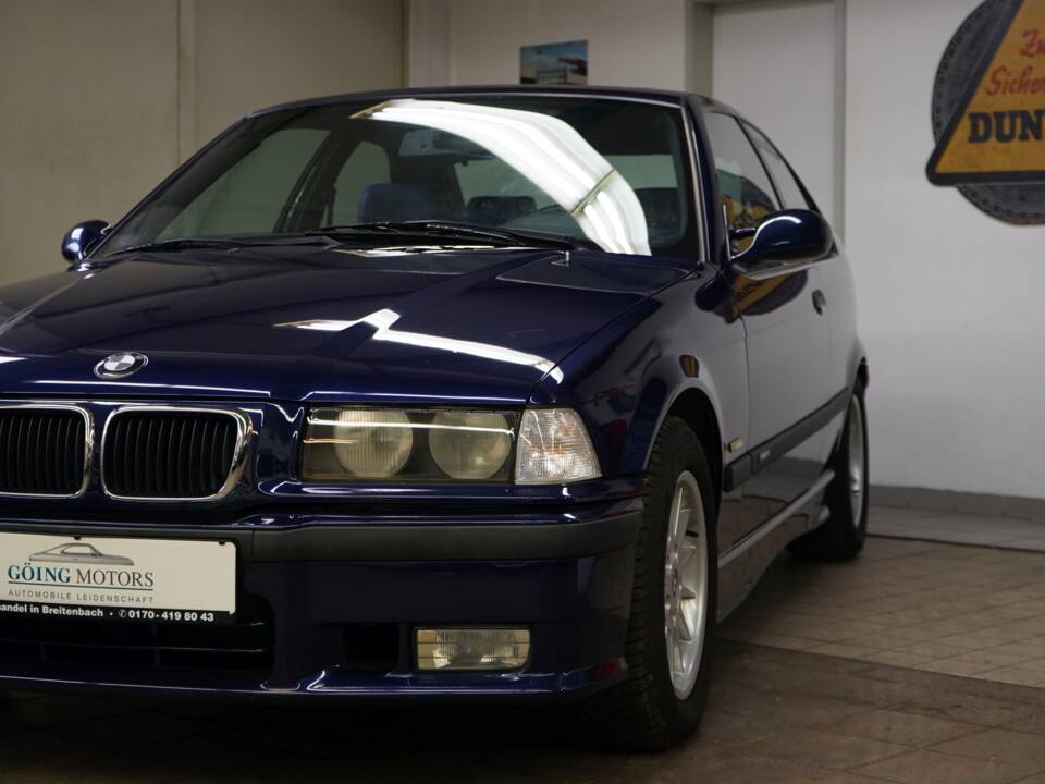 Image 6/33 of BMW 323ti Compact (1999)