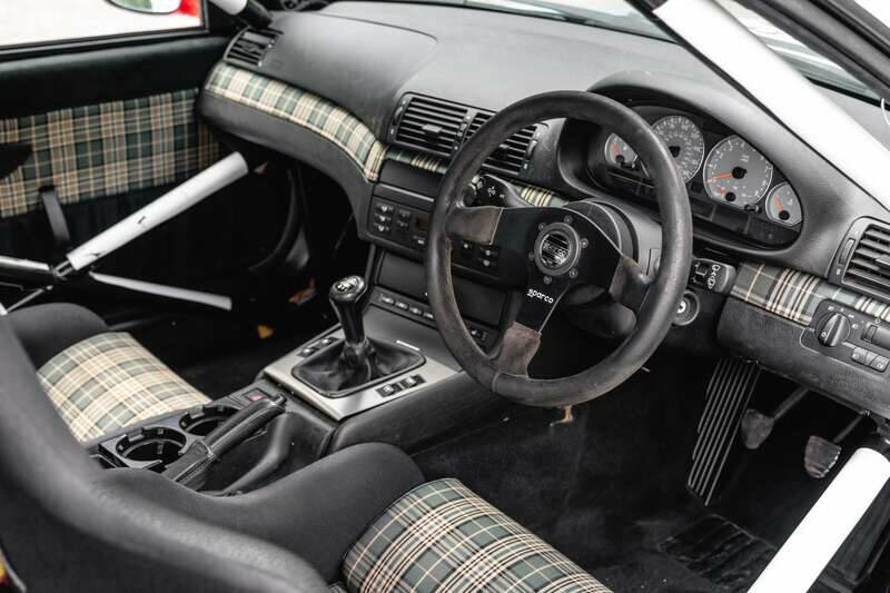 Immagine 2/50 di BMW M3 (2005)