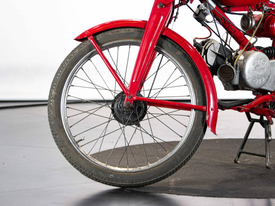 Immagine 40/50 di Moto Guzzi Motoleggera 65 (1951)